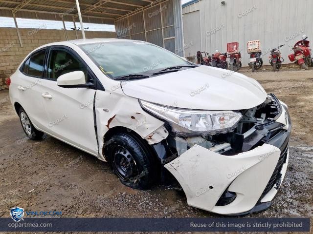 Auction photo