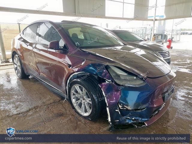 Auction photo