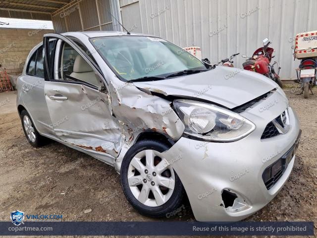 Auction photo