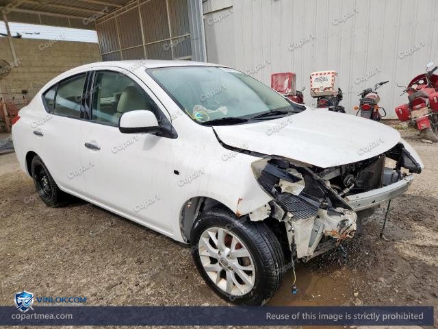 Auction photo