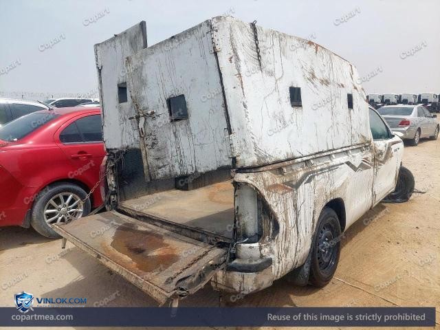 Auction photo