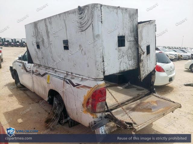 Auction photo