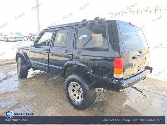 Auction photo