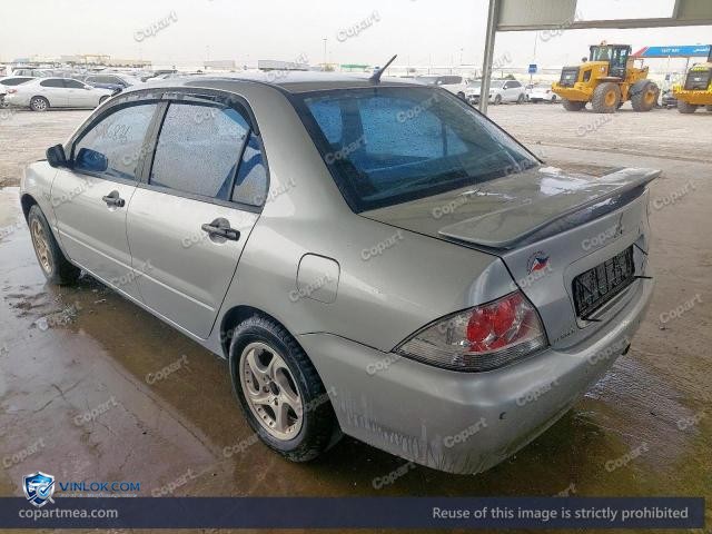 Auction photo