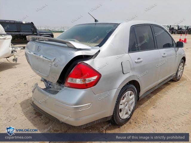 Auction photo