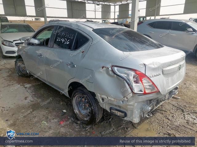 Auction photo