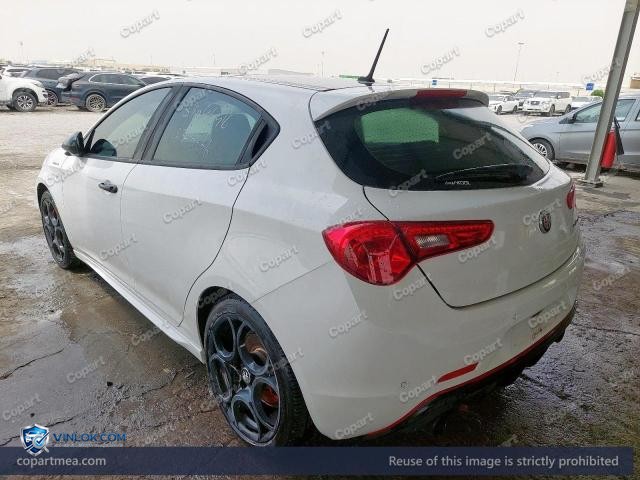 Auction photo