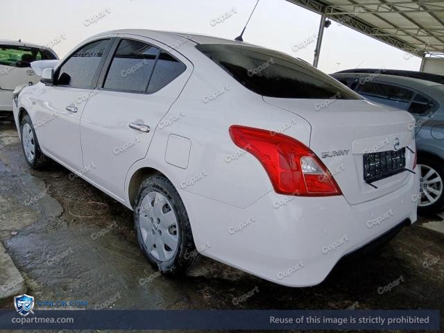 Auction photo