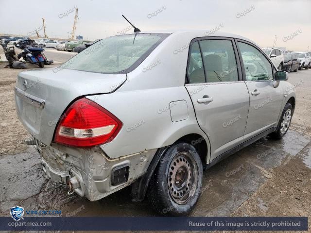 Auction photo