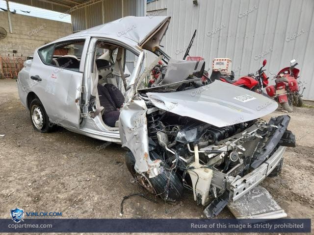 Auction photo