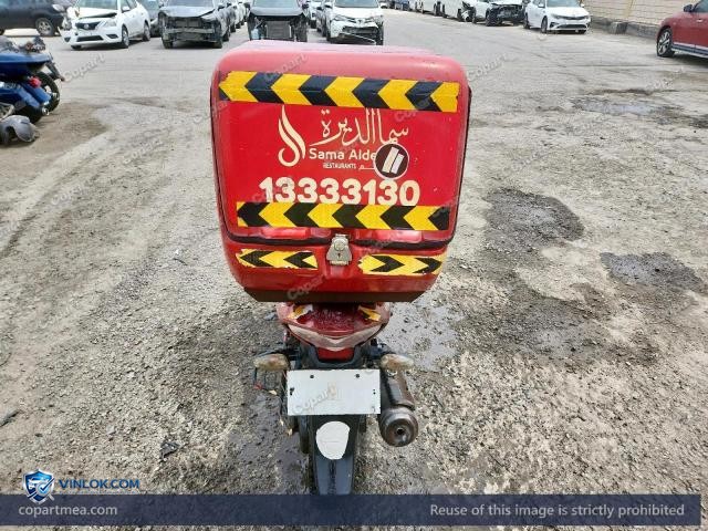 Auction photo