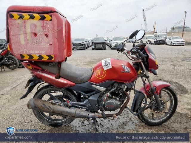 Auction photo