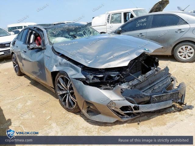 Auction photo