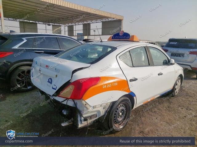 Auction photo