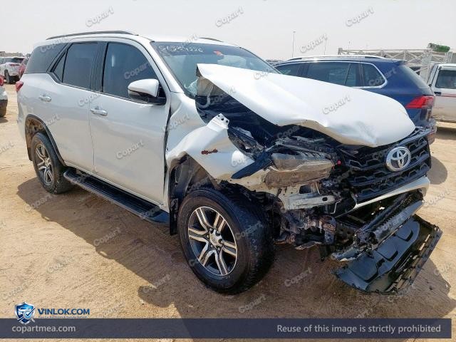 Auction photo