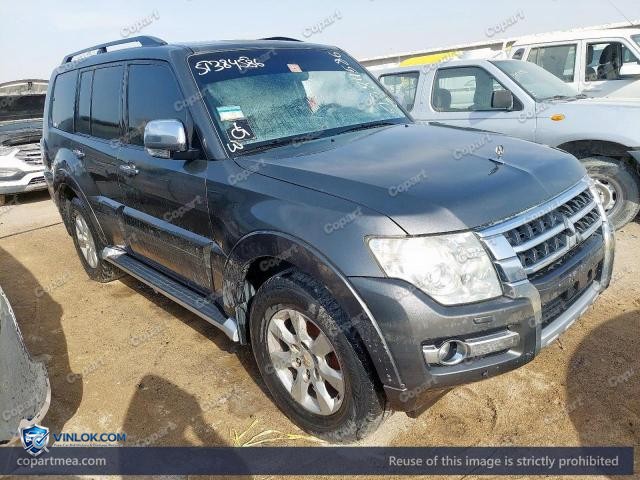 Auction photo