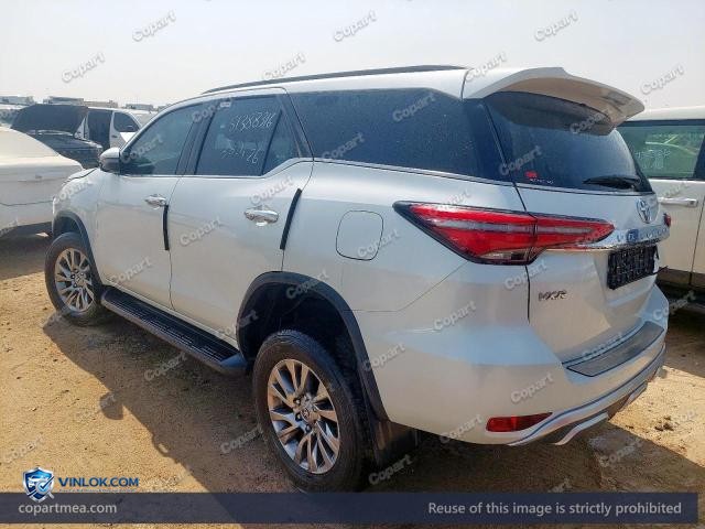 Auction photo