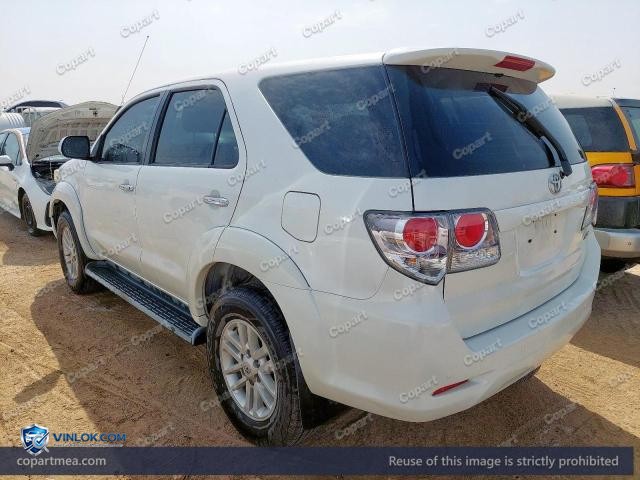 Auction photo