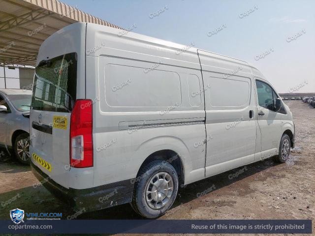 Auction photo
