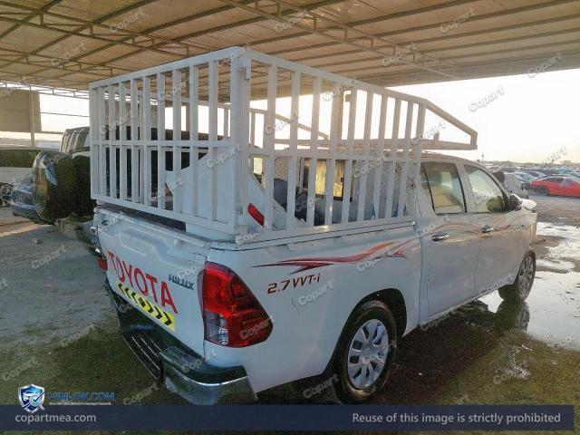Auction photo