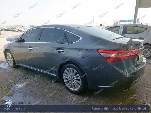 Auction photo