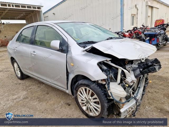 Auction photo