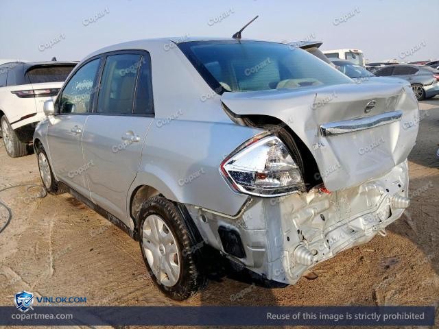 Auction photo