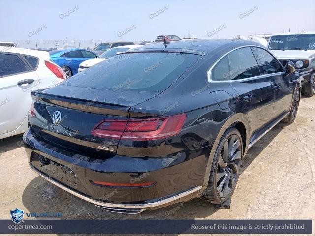 Auction photo