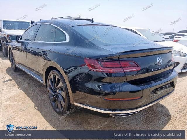Auction photo