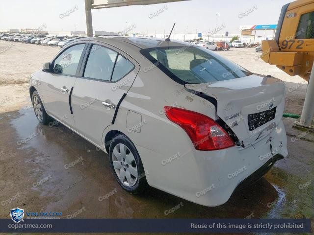 Auction photo