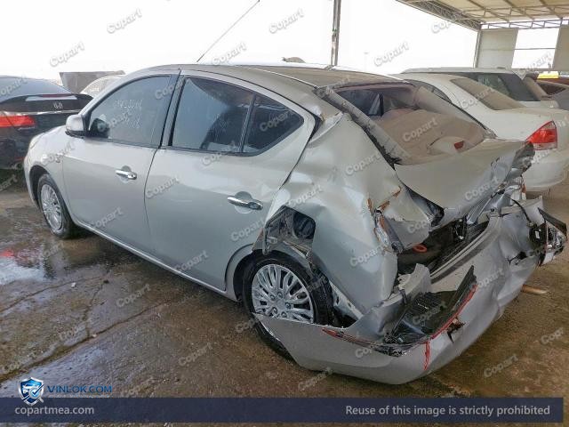 Auction photo