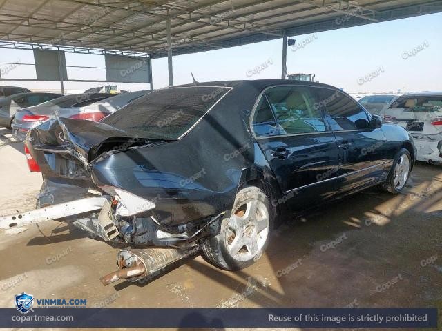 Auction photo