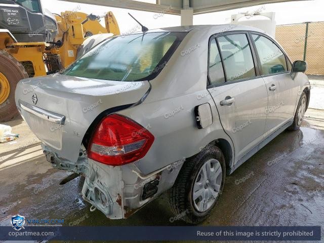 Auction photo