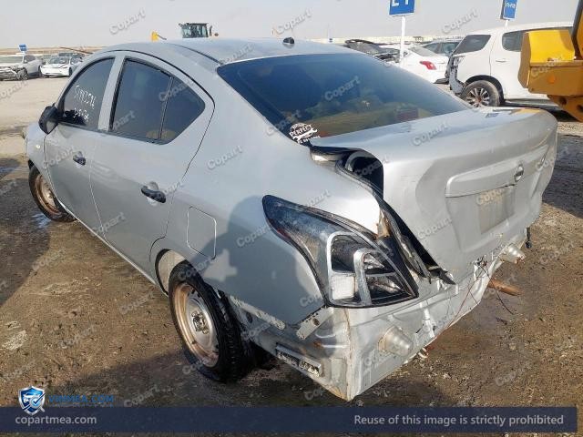 Auction photo