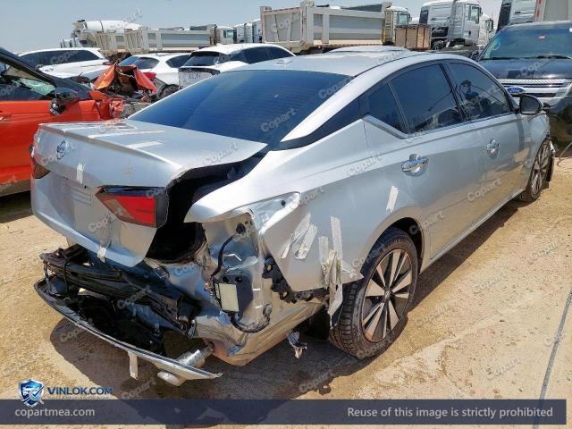 Auction photo