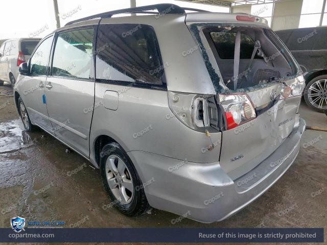Auction photo