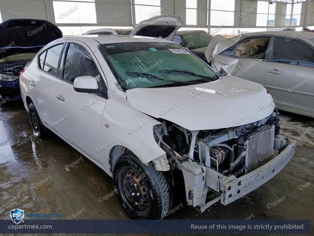 Auction photo