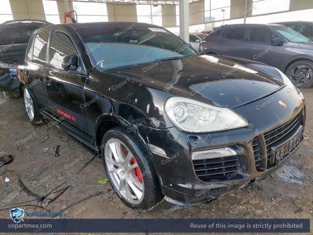 Auction photo