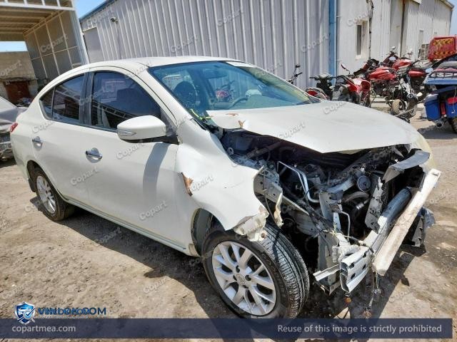 Auction photo
