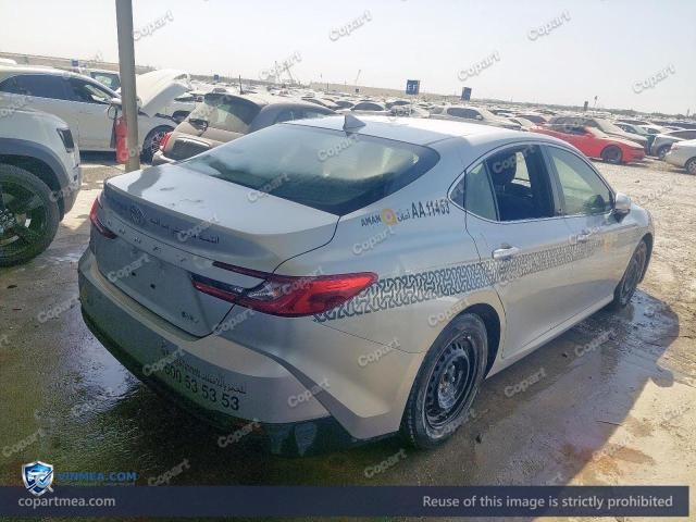 Auction photo