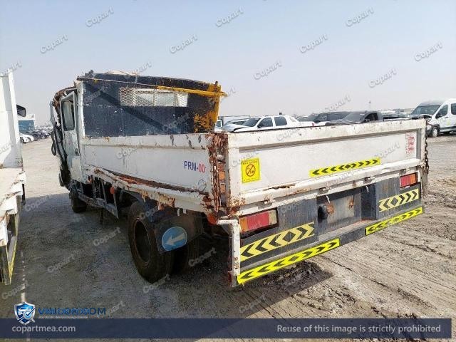 Auction photo