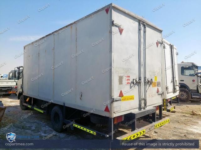 Auction photo
