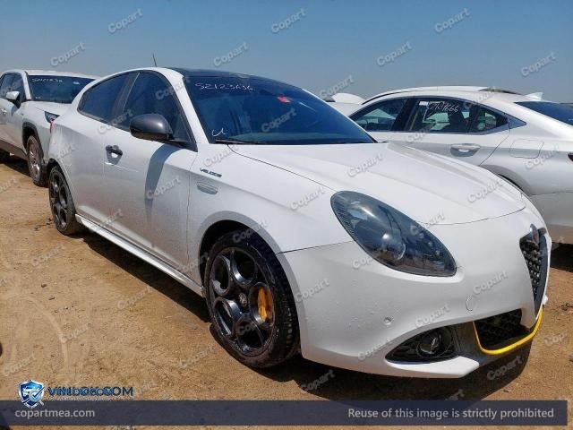 Auction photo