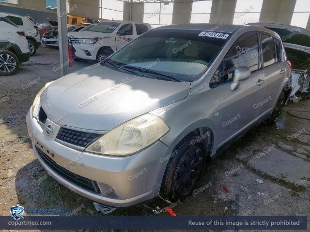 Auction photo