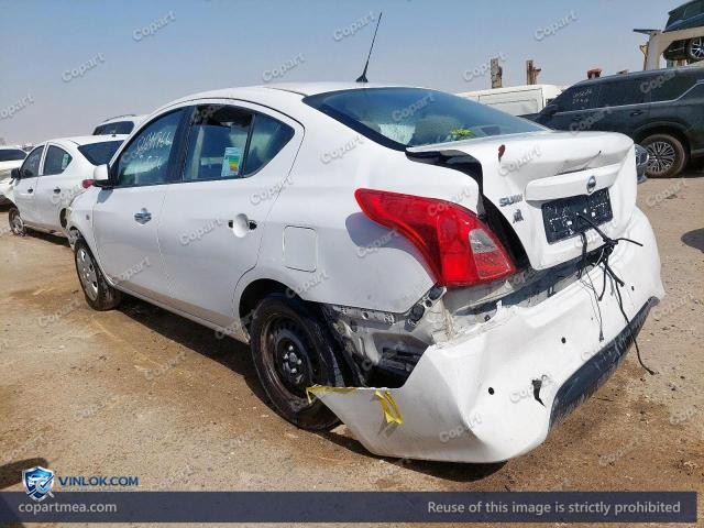 Auction photo