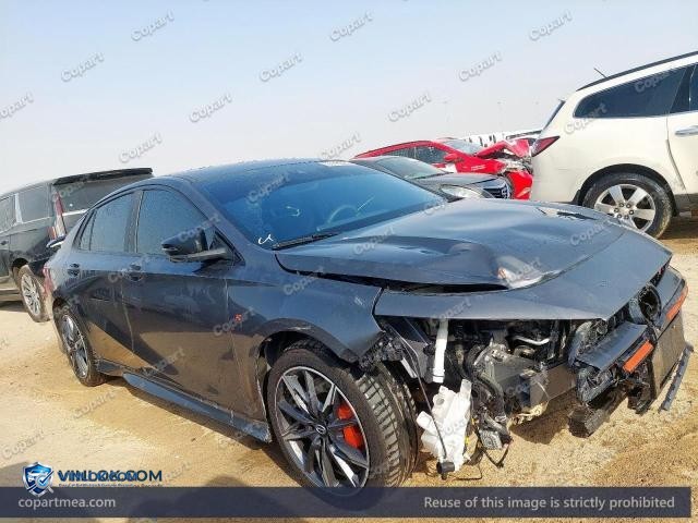 Auction photo