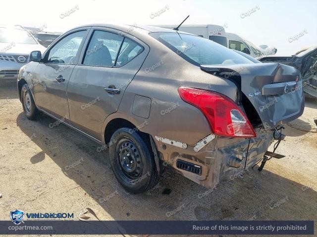 Auction photo