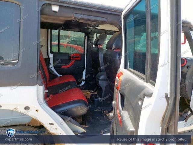 Auction photo