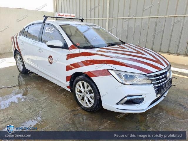 Auction photo