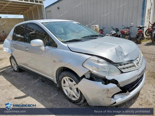 Auction photo